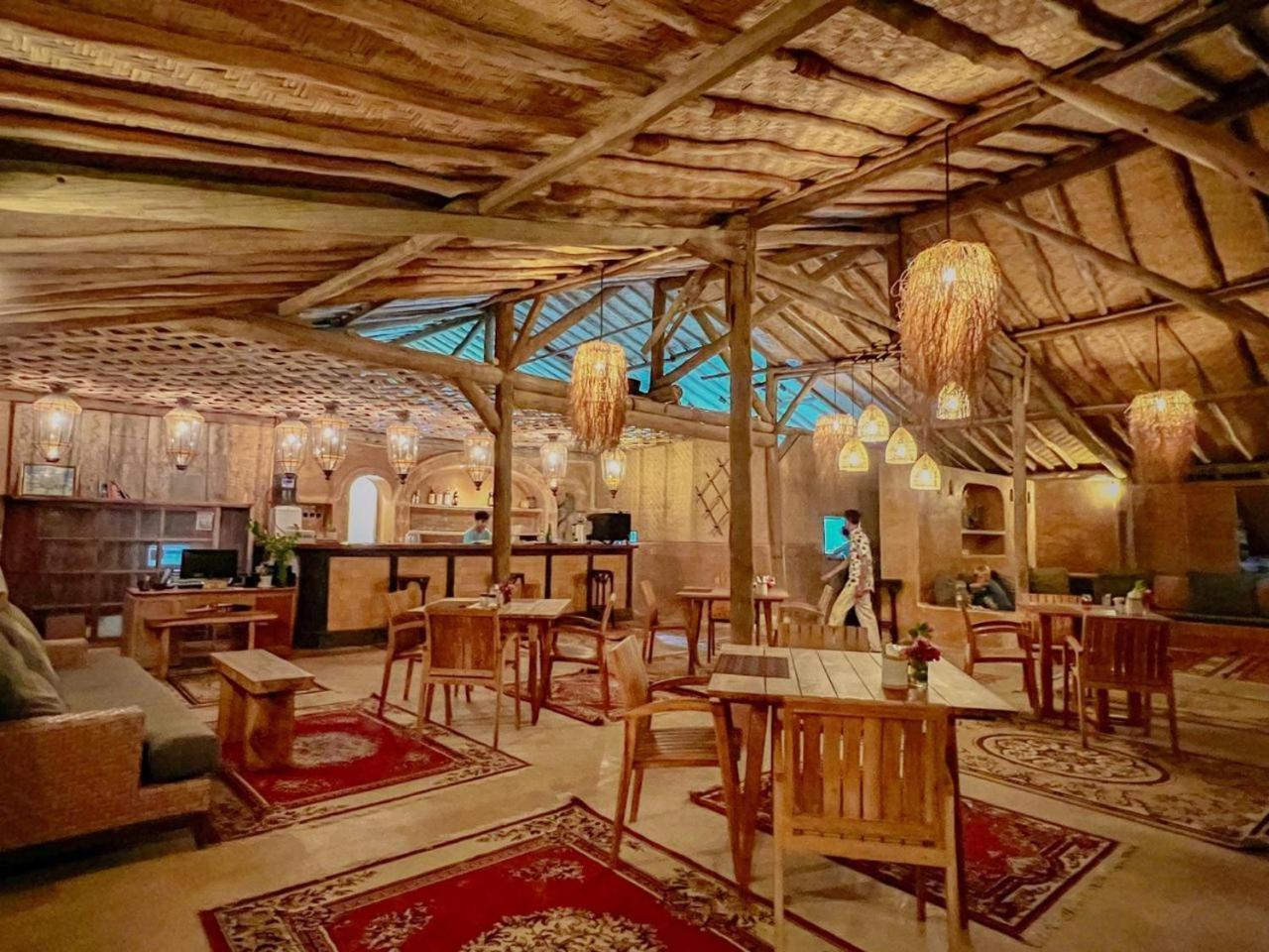 Bungalow Cafe Gili Beachfront Gili Meno Esterno foto